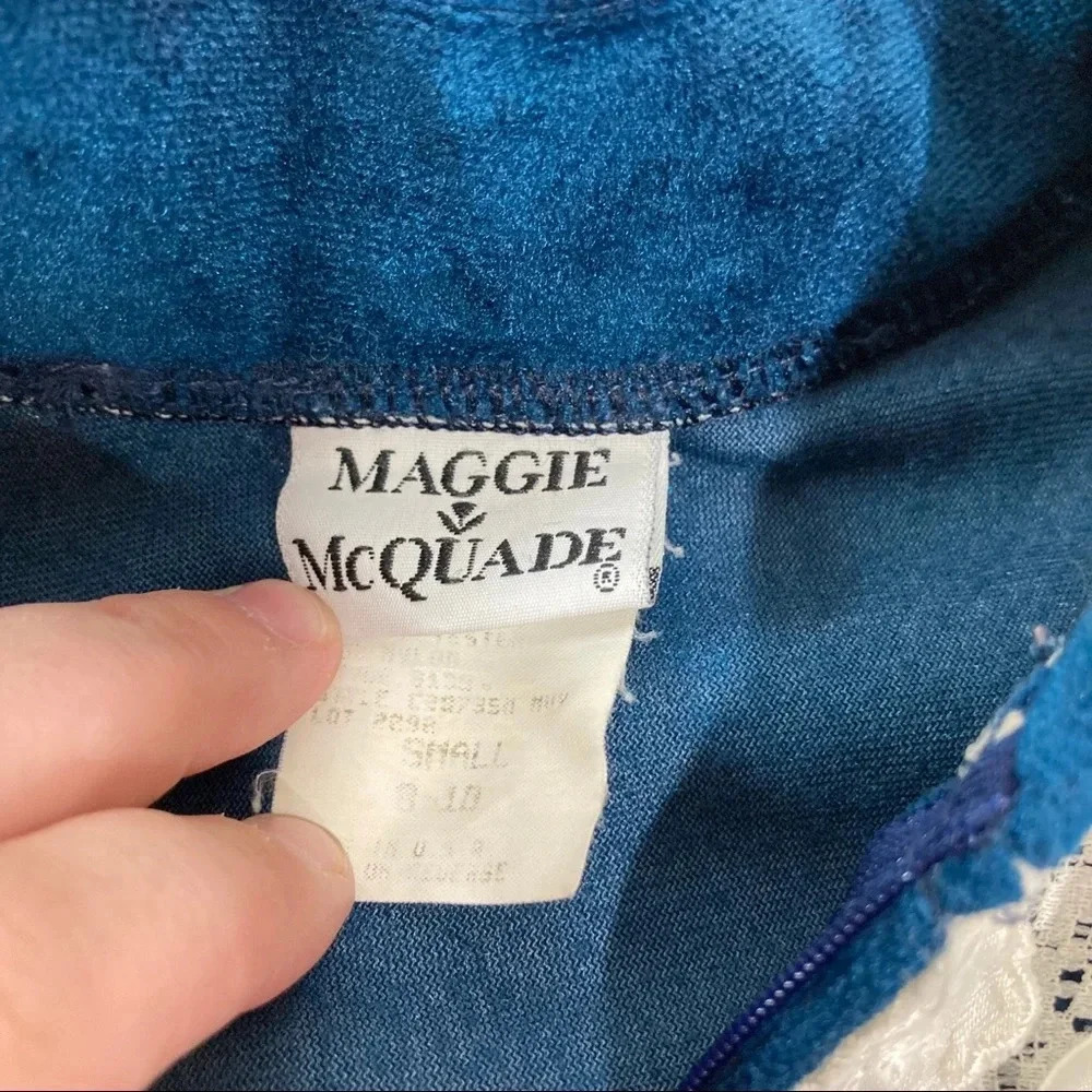 Vintage Maggie McQuade Blue Velvet w/Lace Nightgown Duster Womens Small 1/4 Zip - Picture 6 of 8